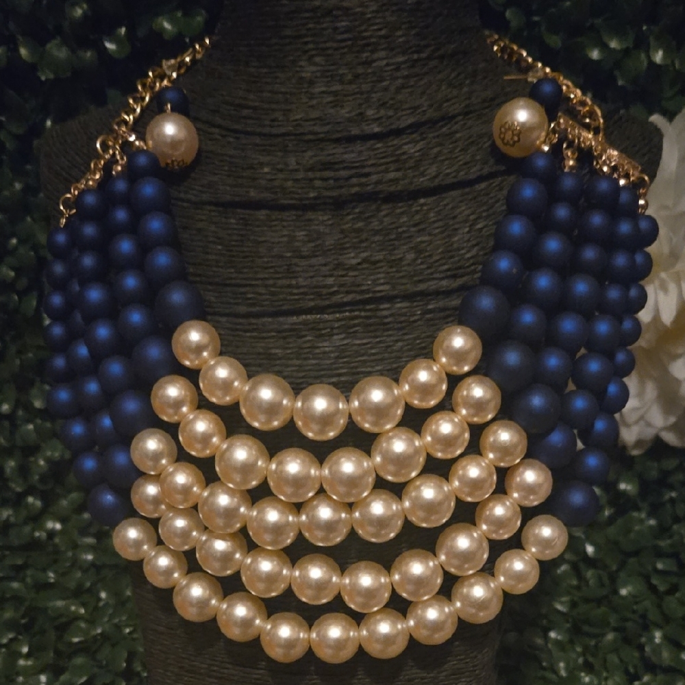 Elegant Blue and Gold Beaded Necklace